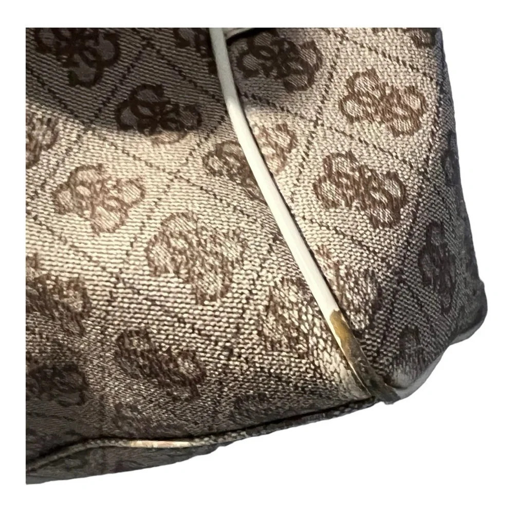 Guess  bag‎ - Picture 4 of 6